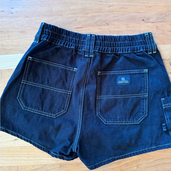 Urban Outfitters BDG Shorts - Picture 2 of 5